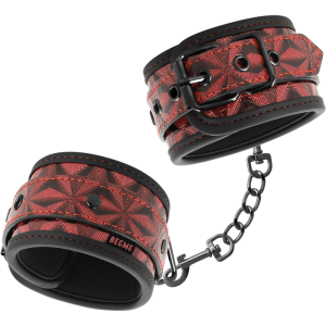 BEGME RED EDITION HAND CUFFS é um brinquedo sexual da gama Fetiche e Bondage relacionada com BDSM e Acessórios.