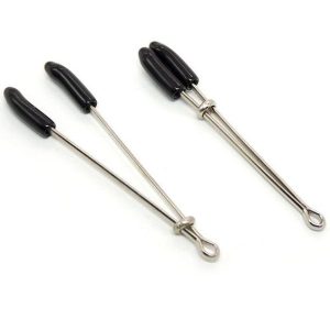 OHMAMA METALLIC NIPPLE CLAMPS é um brinquedo sexual da gama Fetiche e Bondage relacionada com BDSM e Acessórios.