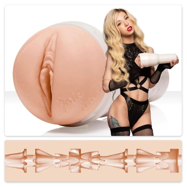 FLESHLIGHT GIRLS KENZIE REEVES VAGINA é um brinquedo sexual da gama dos Masturbadores para homens, confortável e potente.