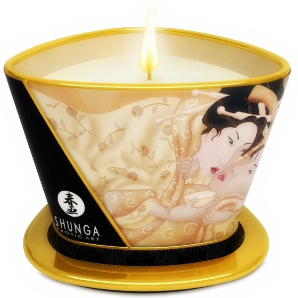 MINI CARESS BY CANDLELIGHT MASSAGE CANDLE DESIRE / VANILLA pertence á gama de velas afrodisíacas, para um ambeinte especial e relaxante.