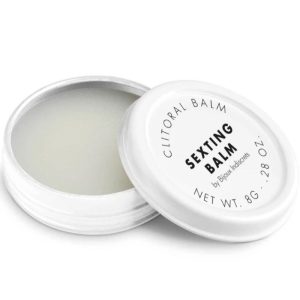 BIJOUX CLITERAPHY CLIT BALSAM SEXTING BALM é um Óleo, Lubrificante e Creme para um tempo erótico.