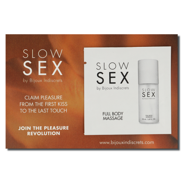 BIJOUX SLOW SEX FULL BODY MASSAGE 2 ML é um Óleo e Lubrificante extremamente agradável e completo de dose única.