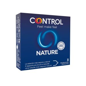 CONTROL ADAPTA NATURE CONDOMS 3 UNITS é um brinquedo sexual da gama de Seleção de venda automática.