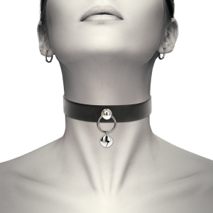 COQUETTE CHIC DESIRE HAND CRAFTED CHOKER JINGLE BELL é um brinquedo sexual da gama Fetiche e Bondage relacionada com BDSM e Acessórios.