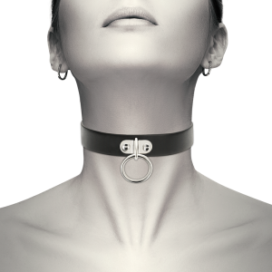 COQUETTE CHIC DESIRE HAND CRAFTED CHOKER FETISH é um brinquedo sexual da gama Fetiche e Bondage relacionada com BDSM e Acessórios.