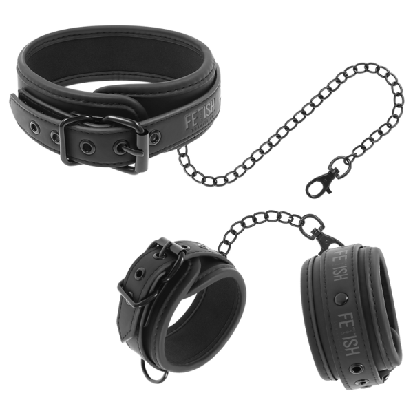 FETISH SUBMISSIVE  COLLAR AND WRIST CUFFS VEGAN LEATHER é um brinquedo sexual da gama Fetiche e Bondage relacionada com BDSM e Collars.