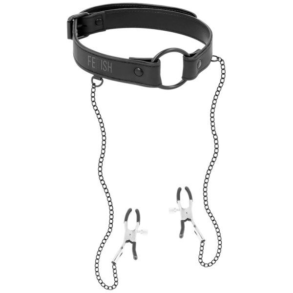 FETISH SUBMISSIVE RING GAG WITH NIPPLE CLAMPS é um brinquedo sexual da gama Fetiche e Bondage relacionada com BDSM e Collars.