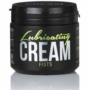 CBL LUBRICATING CREAM FISTS 500ML  /en/de/fr/es/it/nl/ é um Óleo e Lubrificante extremamente agradável com relaxante anal.