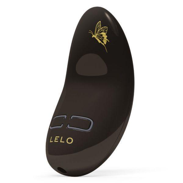 LELO NEA 3 PERSONAL MASSAGER - PITCH BLACK é um brinquedo sexual da gama dos Masturbadores para mulheres, confortável e potente.