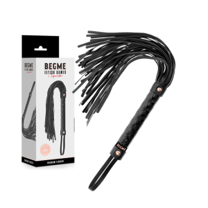 BEGME BLACK EDITION VEGAN LEATHER FLOGGER é um brinquedo sexual da gama Fetiche e Bondage relacionada com BDSM e Acessórios.